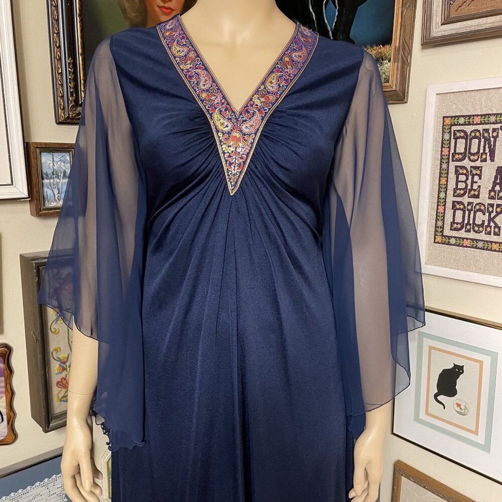 70s Vintage Navy Blue Gown With Sheer Sleeves & Embroidered V-Neck Size XL - Picture 2 of 5